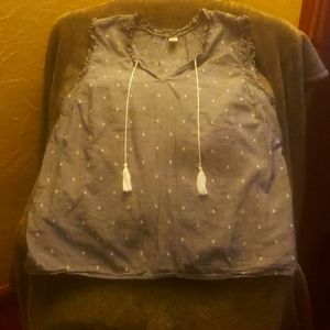 Women's  Old Navy top size XL.